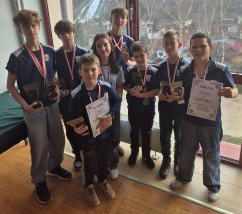 II miejsce w Drużynowych Mistrzostwach Polski Szkół w Brydżu